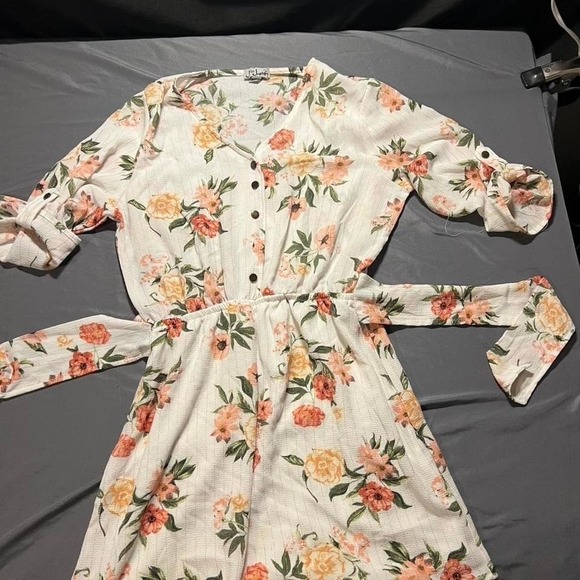 J for Justify Dresses & Skirts - J for Justify Floral V-Neck Belted Dress White Orange Small Metallic Stripe